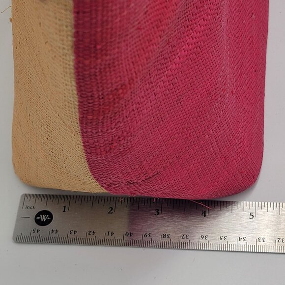 Natural Jute Tote Bag With Red Scallop Design & Wooden Ring Handles - Picture 15 of 16